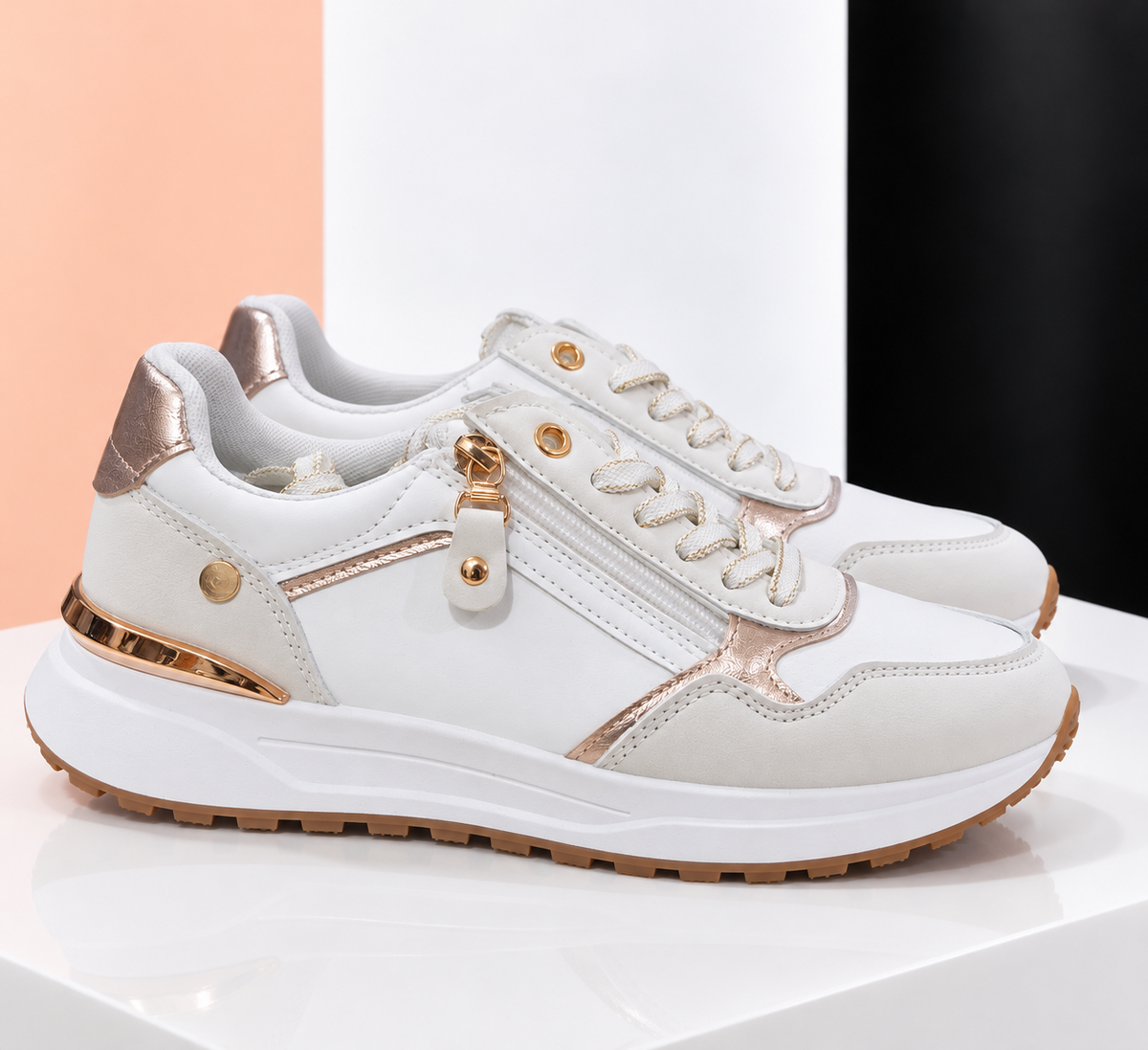 Zapatillas Blancas Urbanas con Cierre Lateral