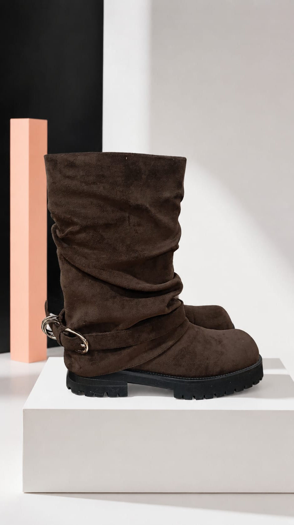 Bota Arrugada de Gamuza Informal